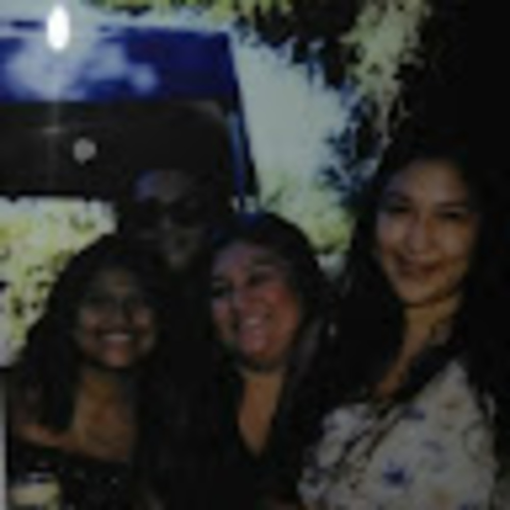 Meet your Posher, Maria